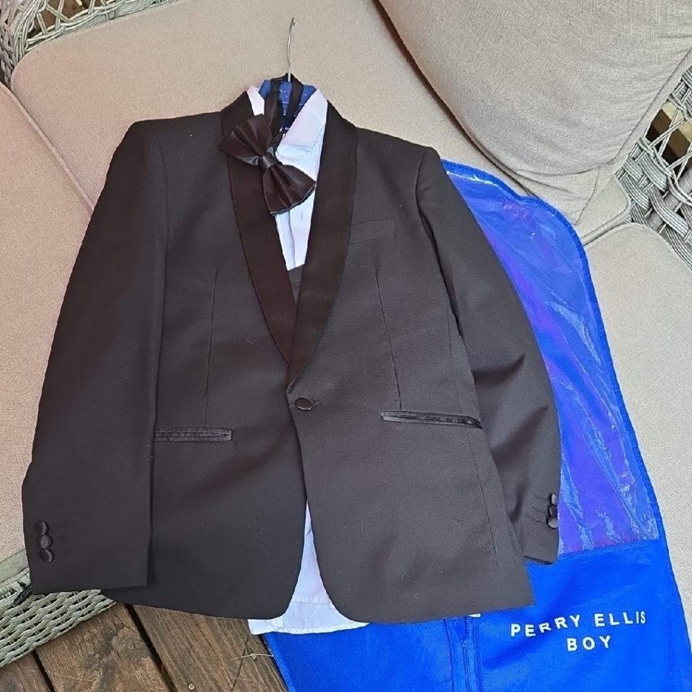 Perry Ellis Elegant Black Tuxedo Jacket Set Boy 14